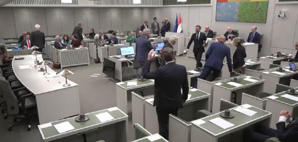 Eerste Kamer Stemt Voor Omgevingswet Per 1 Januari 2024 - Gemeente.nu